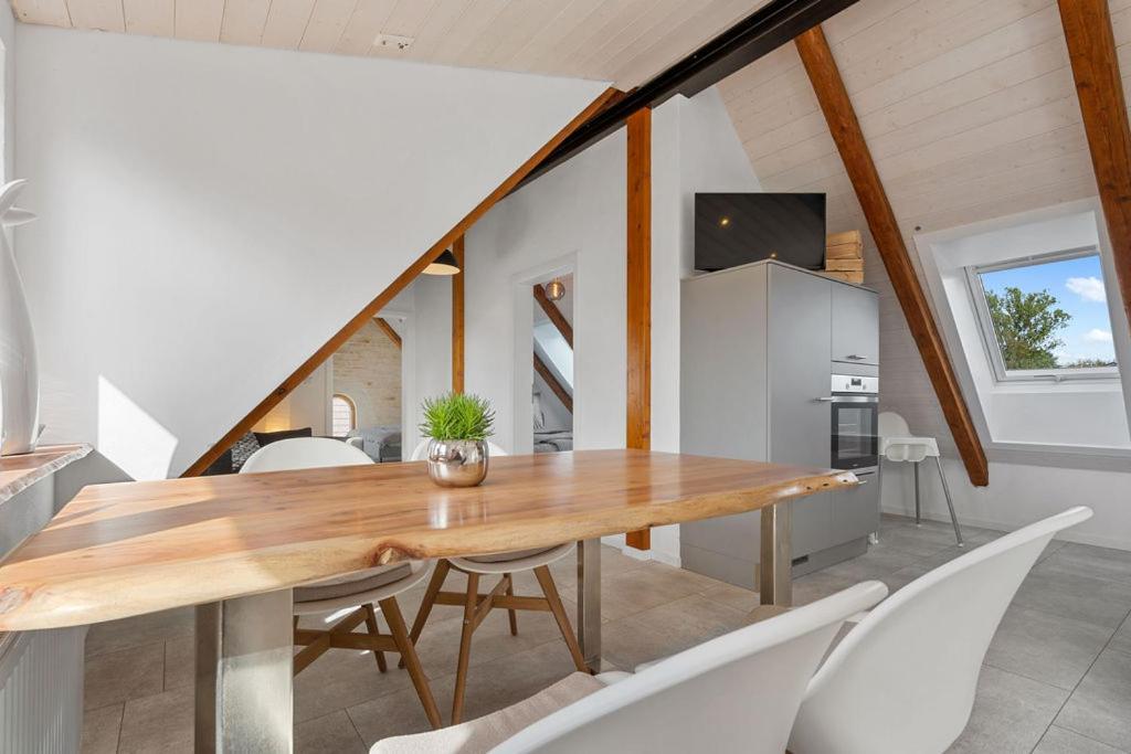 Second Home - Ferienwohnungen Fischbach Friedrichshafen Luaran gambar